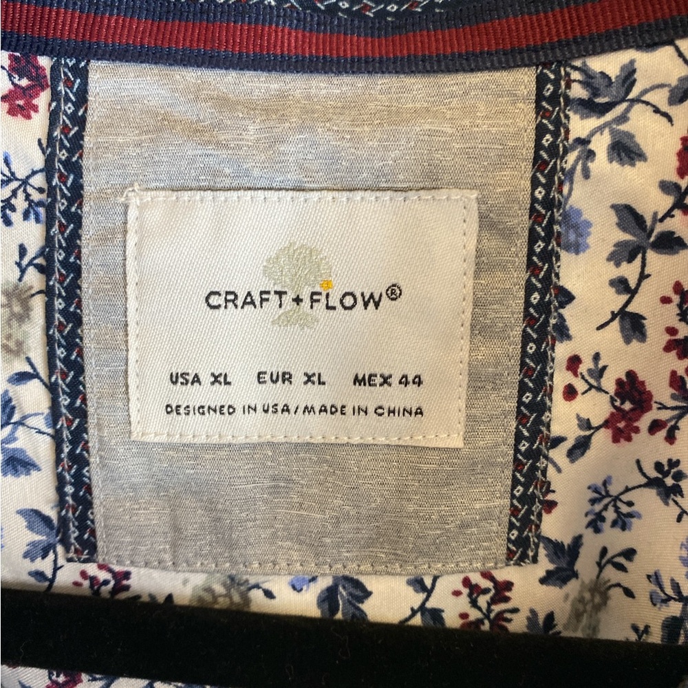 Craft + Flow Men’s Button Down Shirt XL Gray Long Sleeve Floral Trim - Picture 2 of 8
